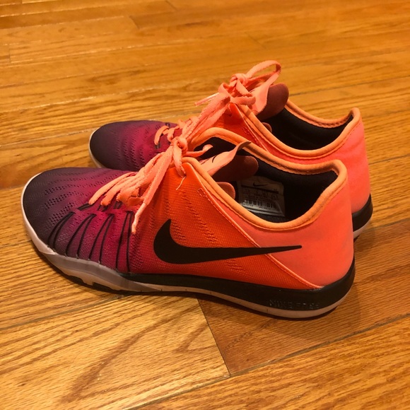 Nike Free Training Shoes - Picture 2 of 4